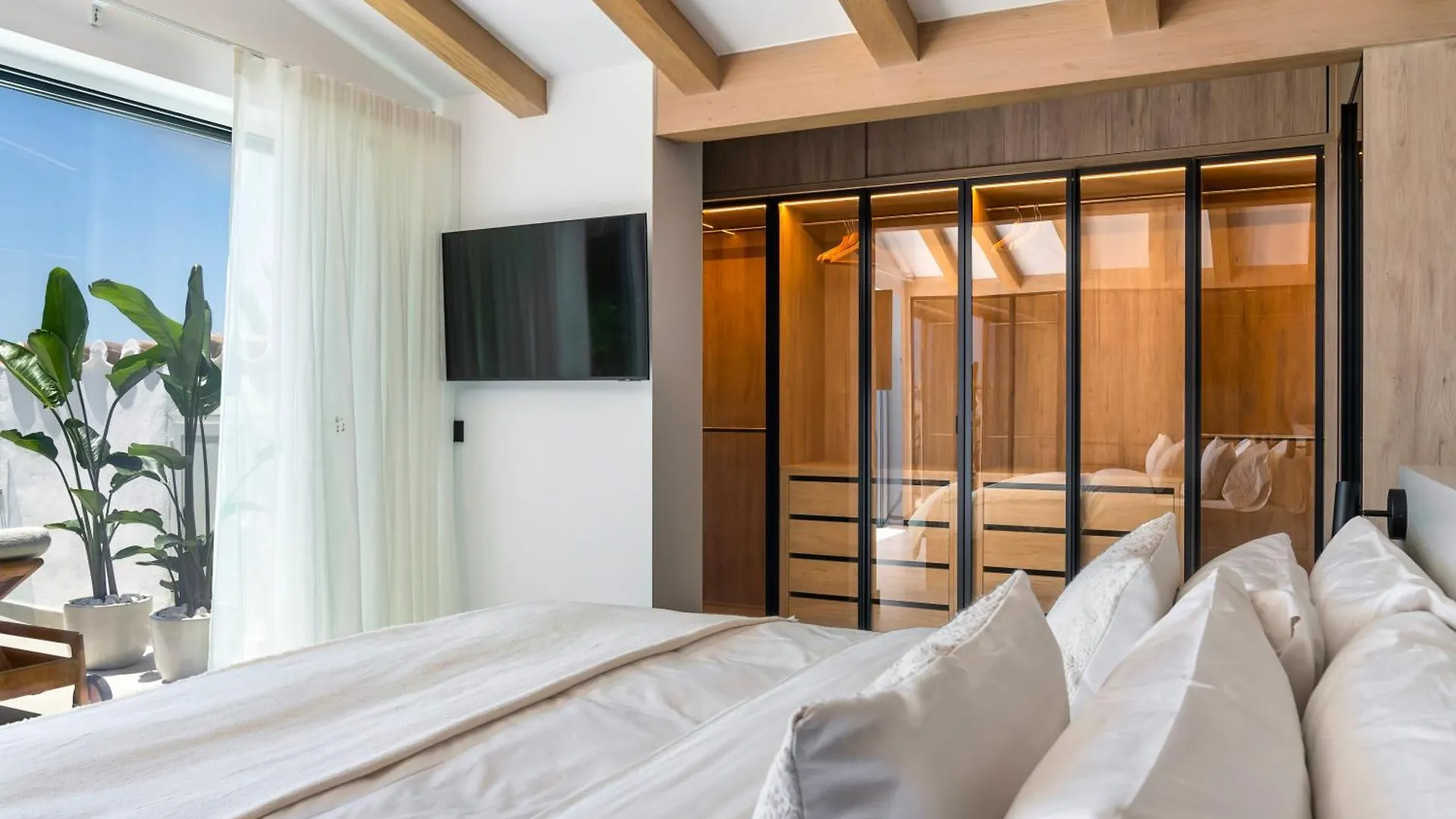 Apartamento 224 -Luxury Selection- Puerto Banus Marbella Front Line Duplex Penthouse
