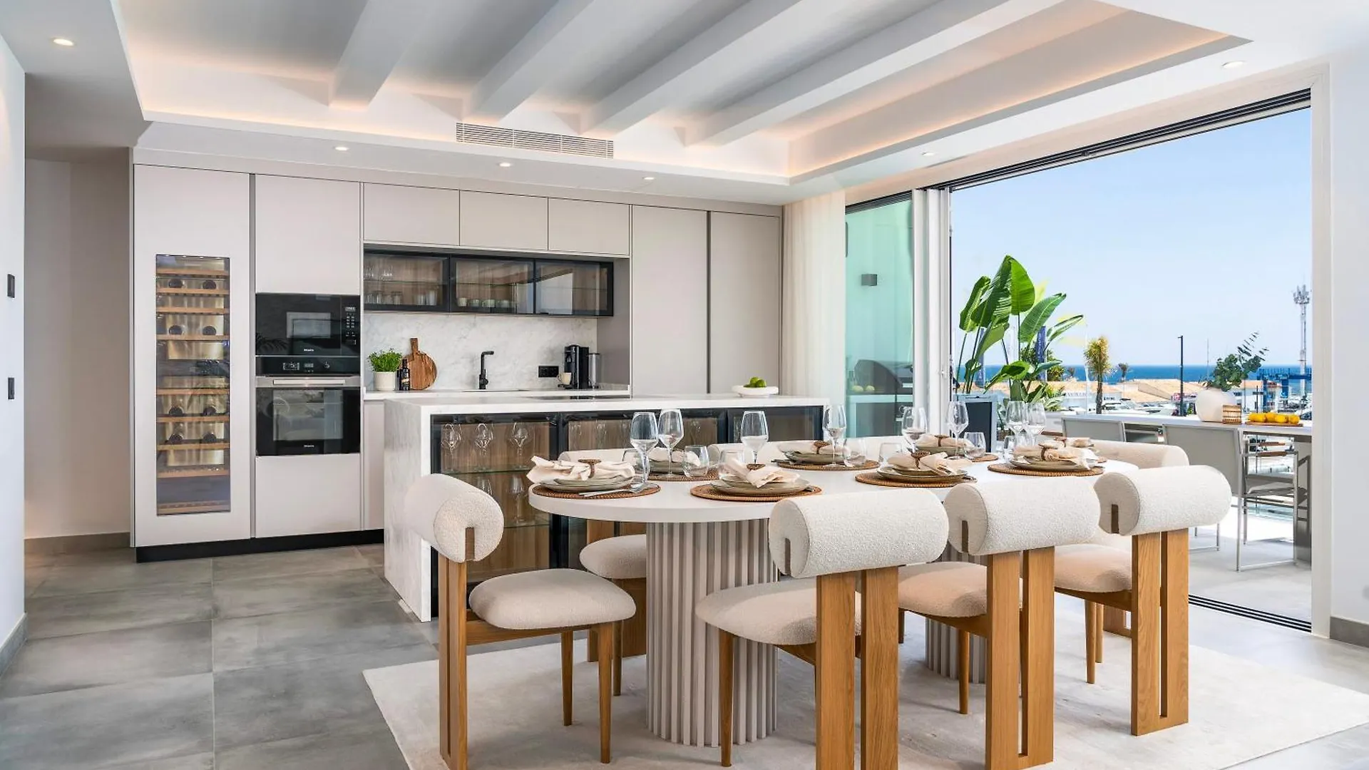 Apartamento 224 -Luxury Selection- Puerto Banus Marbella Front Line Duplex Penthouse