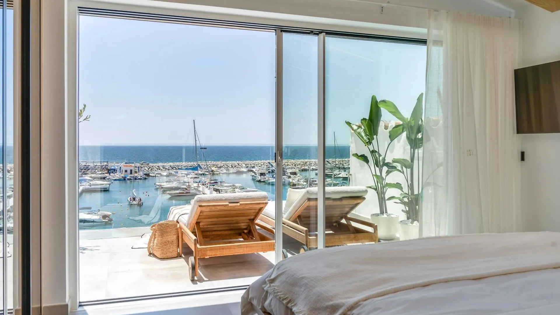 شقة 224 -Luxury Selection- Puerto Banus Marbella Front Line Duplex Penthouse